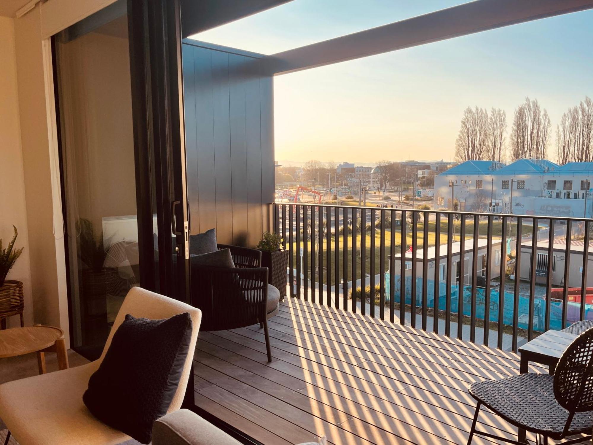 Top Floor Luxury City Central W Sunny Balcony Christchurch Bagian luar foto